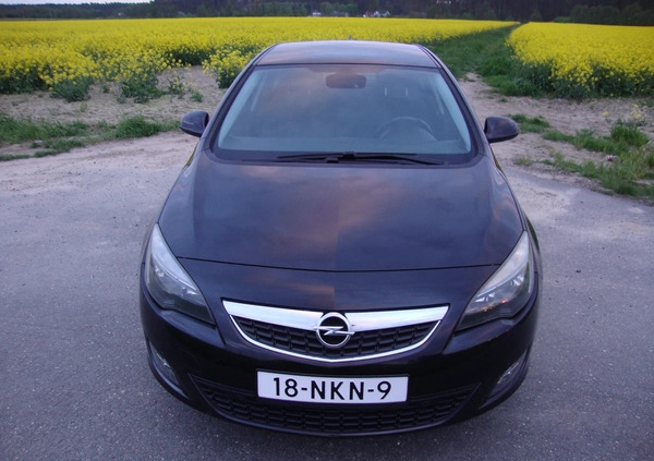 Opel Astra cena 23500 przebieg: 165800, rok produkcji 2010 z Syców małe 704